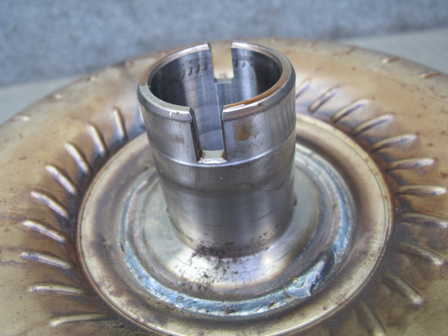 2003-2006 Porsche Cayenne 955 Turbo A48.50 A/T Transmission Torque Converter