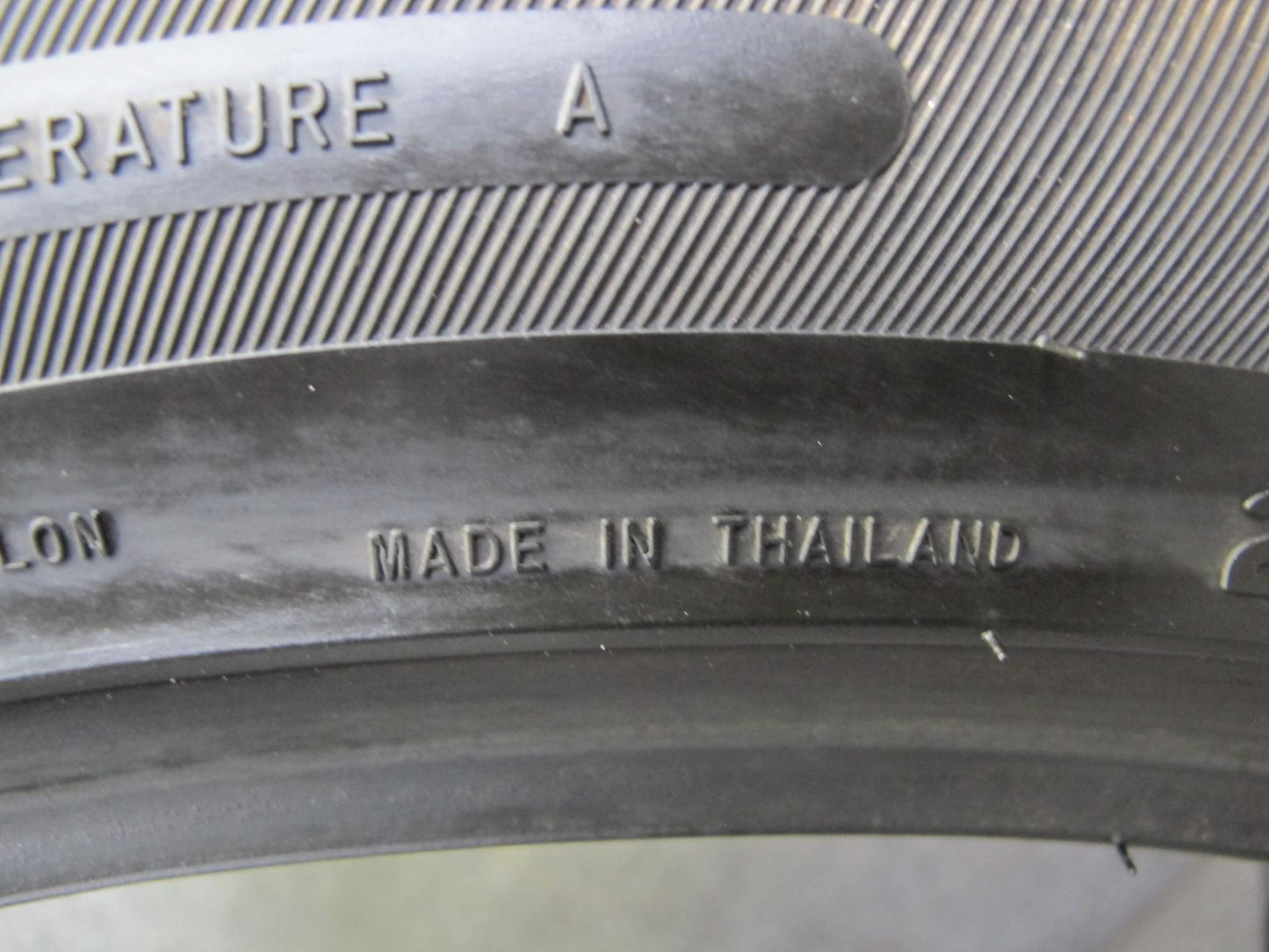 Set of 2 Advanta HPZ-01 A/S Tire 245/40 ZR19 98W 1923 9/32 Tread