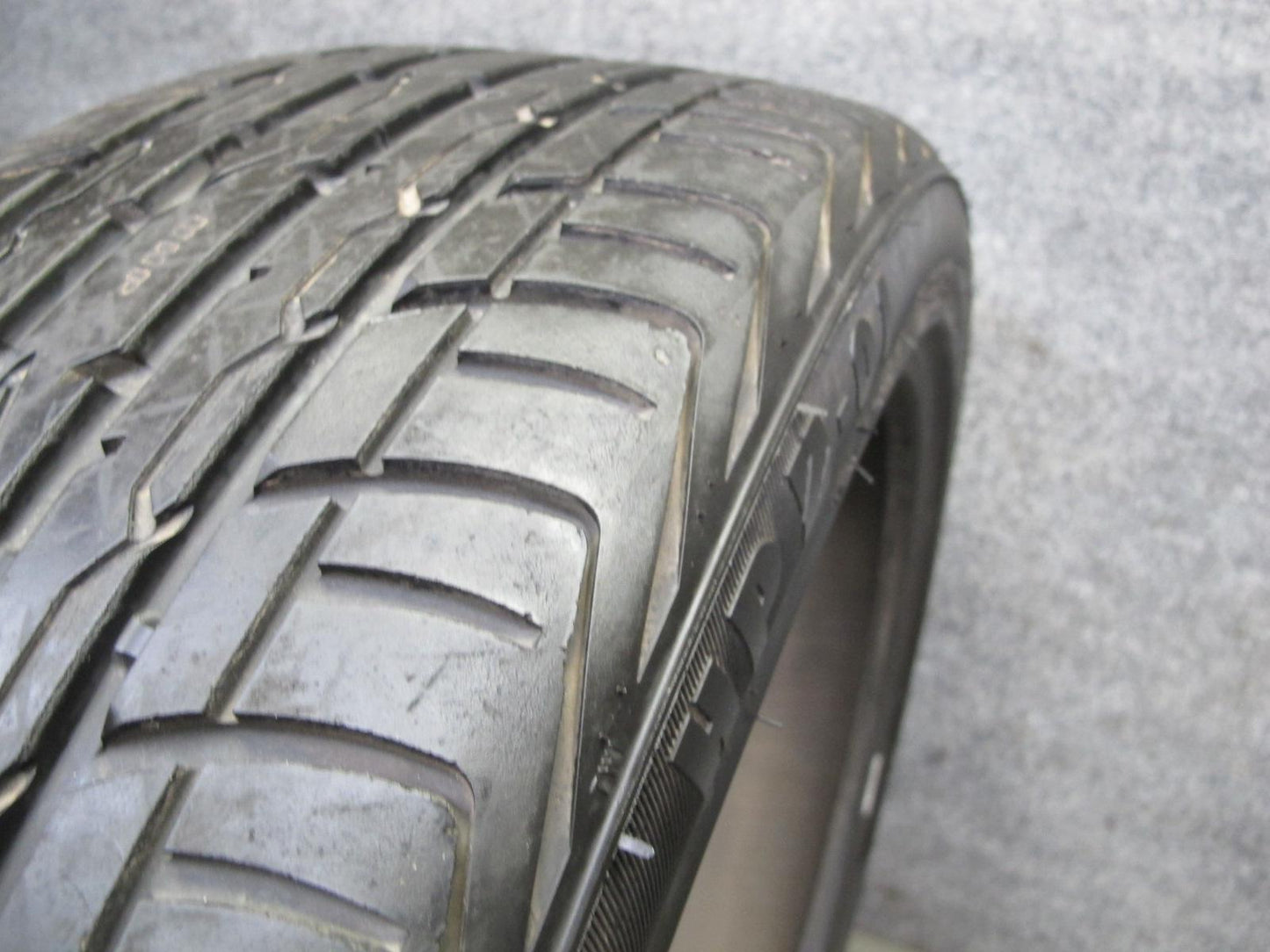 Set of 2 Advanta HPZ-01 A/S Tire 245/40 ZR19 98W 1923 9/32 Tread