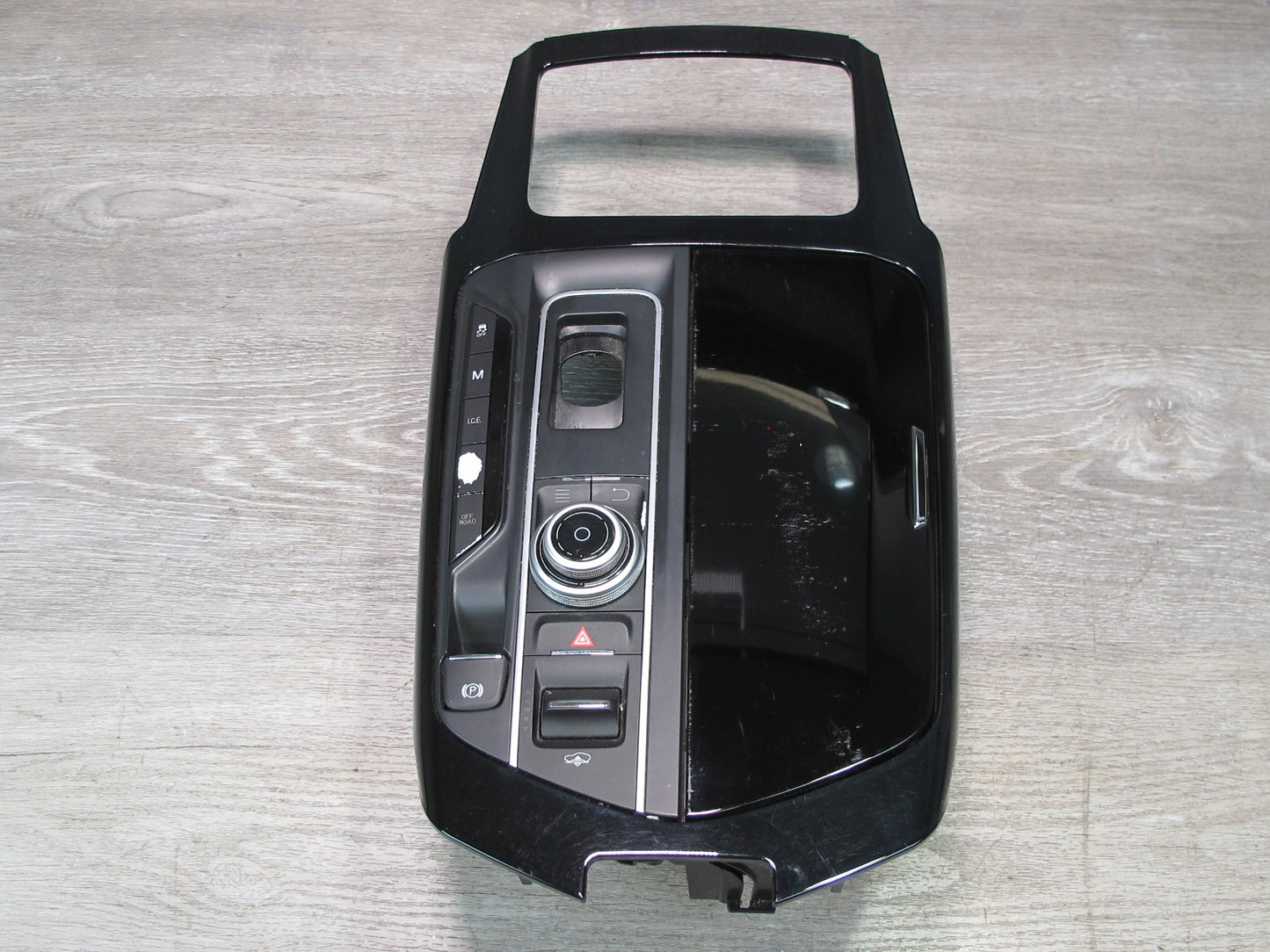 2017-2020 Maserati Levante M161 Center Console CUP Holder Switch Trim Panel