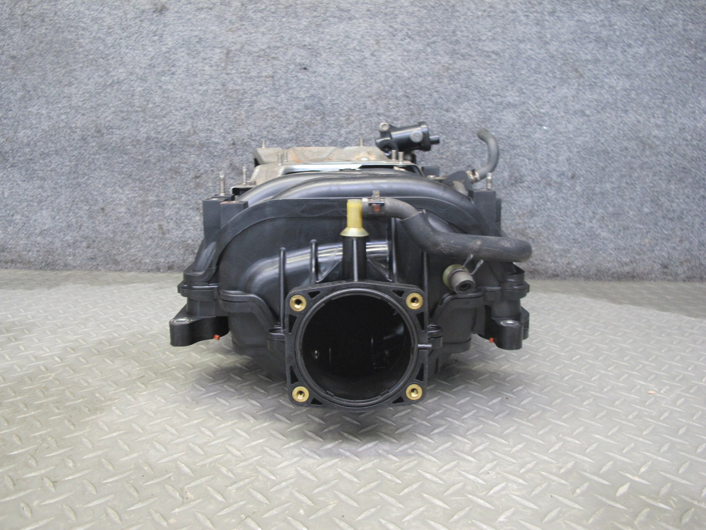 07-17 Lexus UVF46 LS600hL LS460 Engine Air Intake Manifold 17120-38021 OEM
