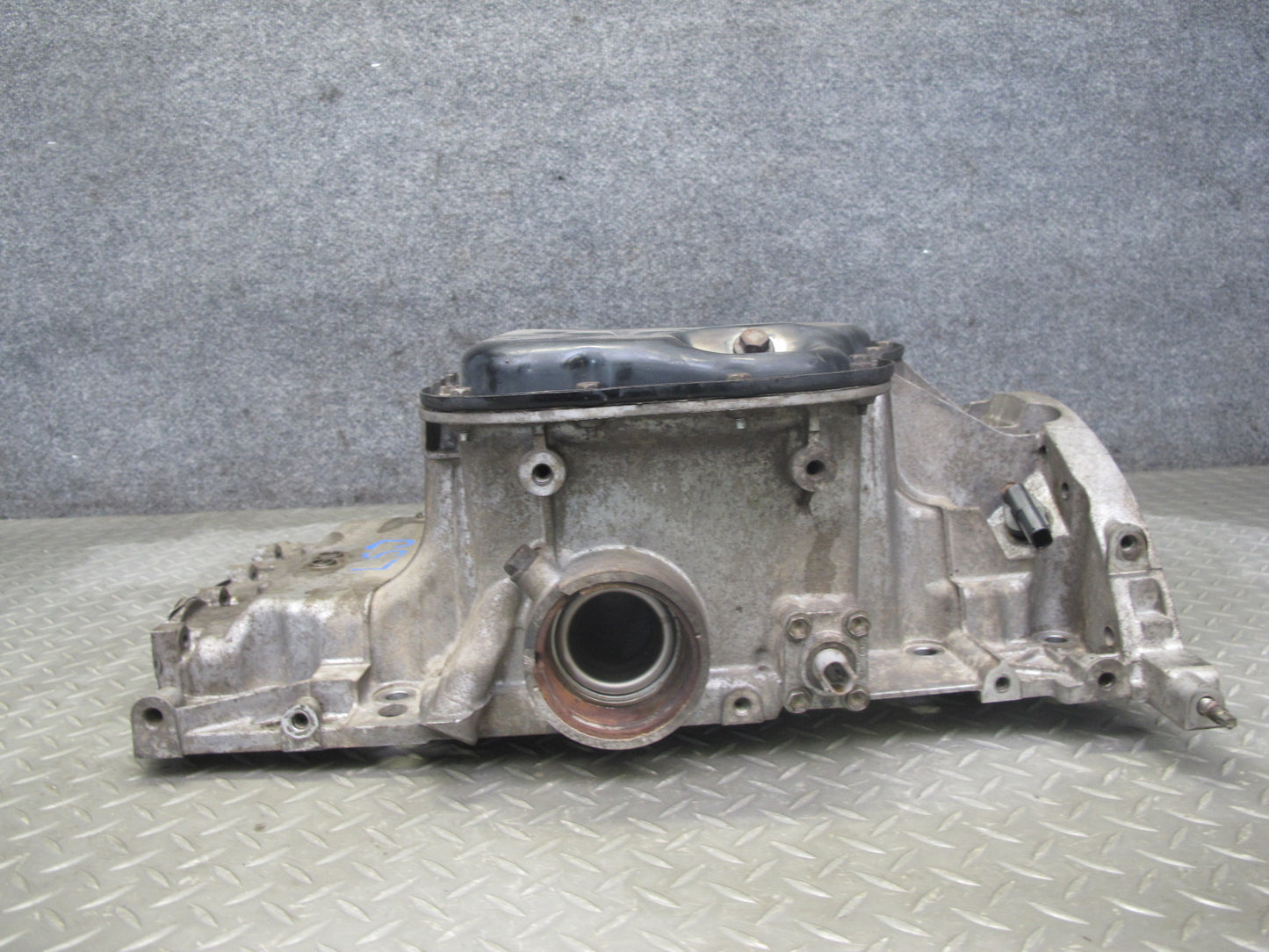 2008 Lexus LS600hL 5.0L 2UR-FSE Engine Motor Upper & Lower Oil Pan OEM