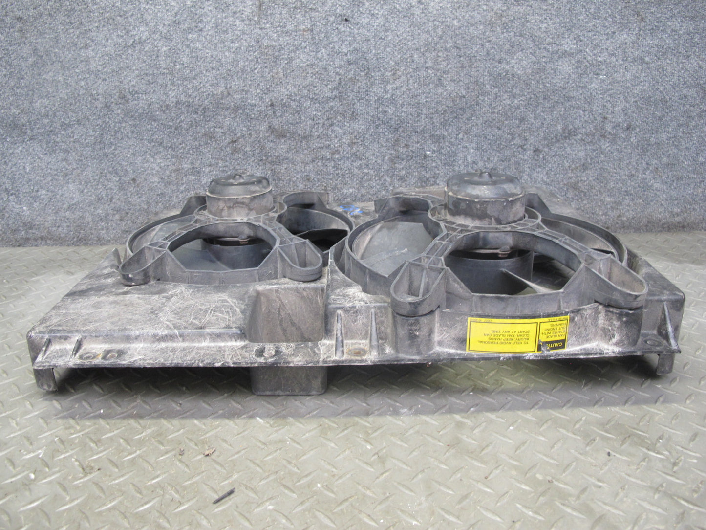 90-96 Chevrolet Corvette C4 5.7L Engine Radiator Cooling Fan & Shroud Assy OEM