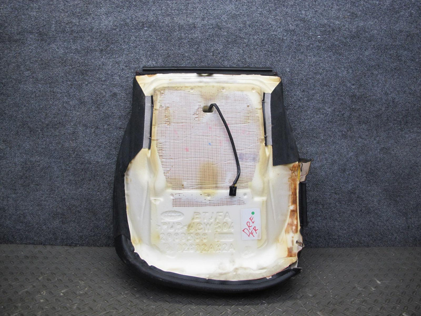 2012-2015 Range Rover Evoque L538 Front Right Seat Lower Leather Cushion