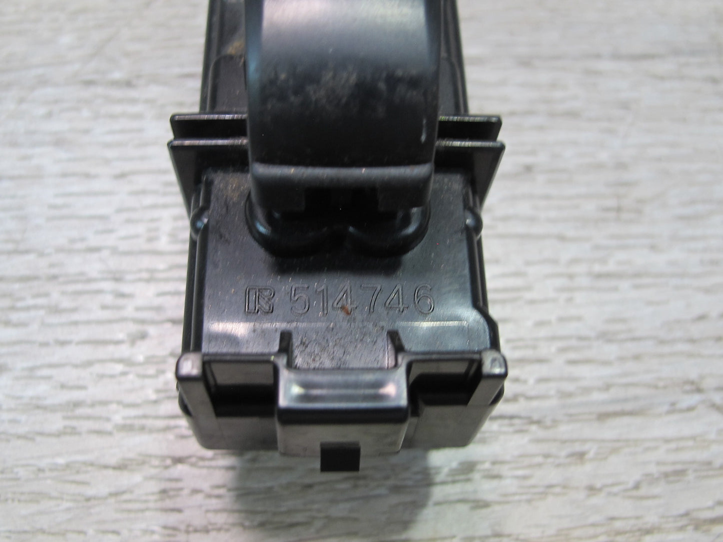 2003-2007 Lexus UZJ100L LX470 Rear Right Passenger Side Power Window Switch