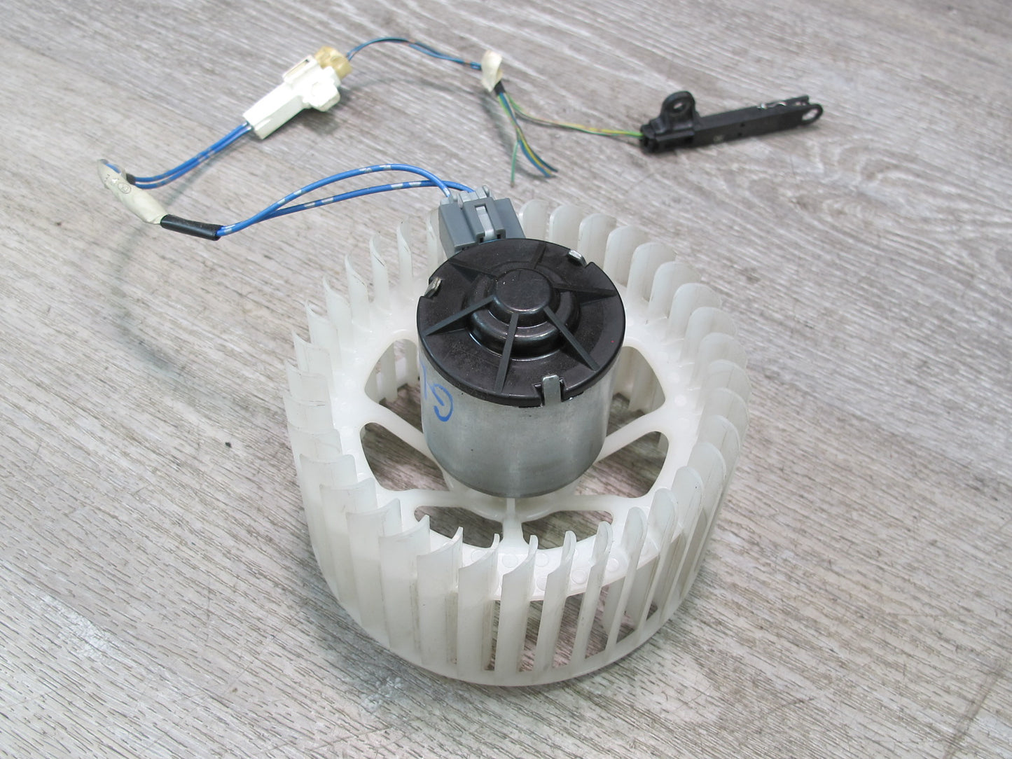 1998-2007 Lexus J100 LX470 Heater Hvac Blower Motor Fan 062500-7040