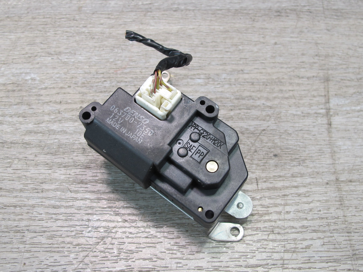 2003-2007 Lexus UZJ100L LX470 A/C Heater Flap Vent Door Actuator Motor Set of 4