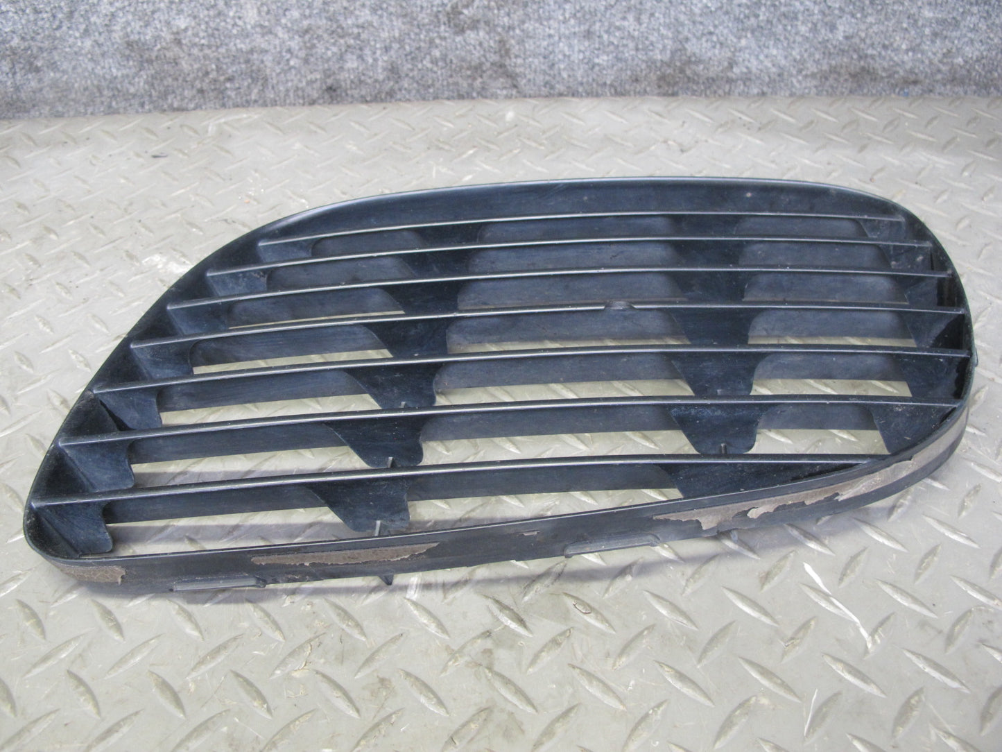 2003-2006 Porsche Cayenne 955 Turbo Front Left & Right Bumper Air Grille Set