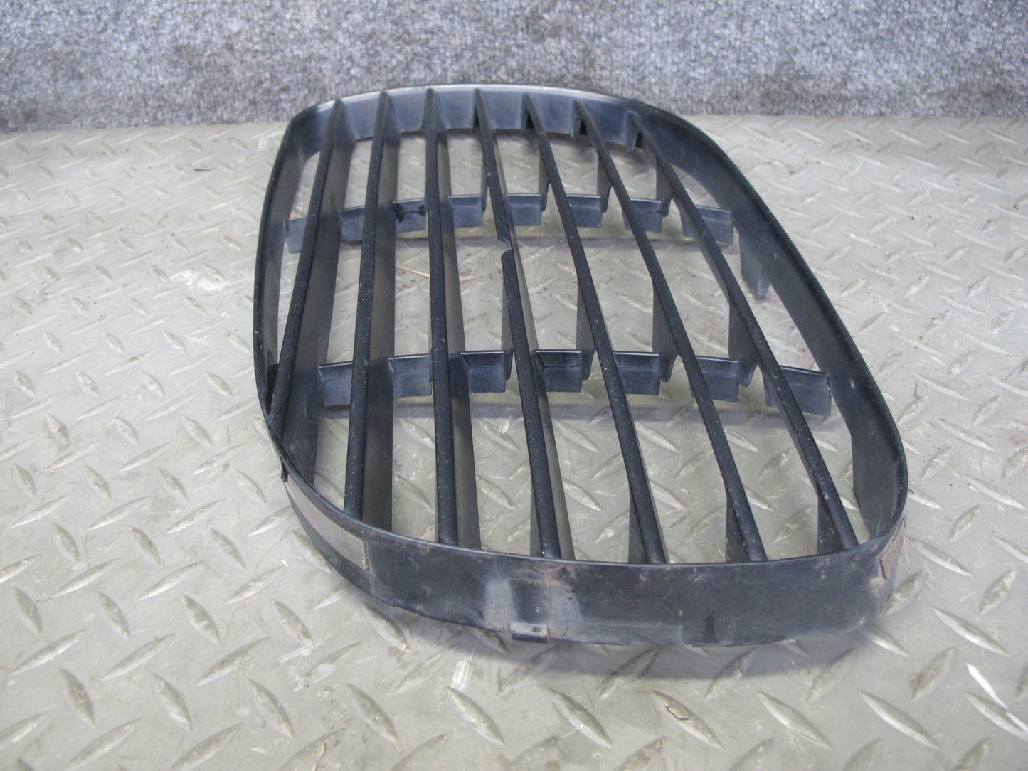 2003-2006 Porsche Cayenne 955 Turbo Front Left & Right Bumper Air Grille Set