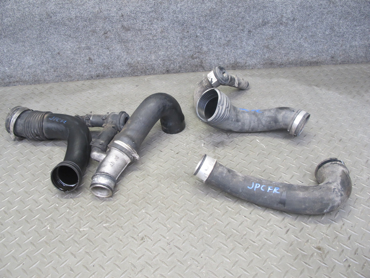 2003-2006 Porsche Cayenne 955 Turbo Air Intake Hose Pipe Line Set
