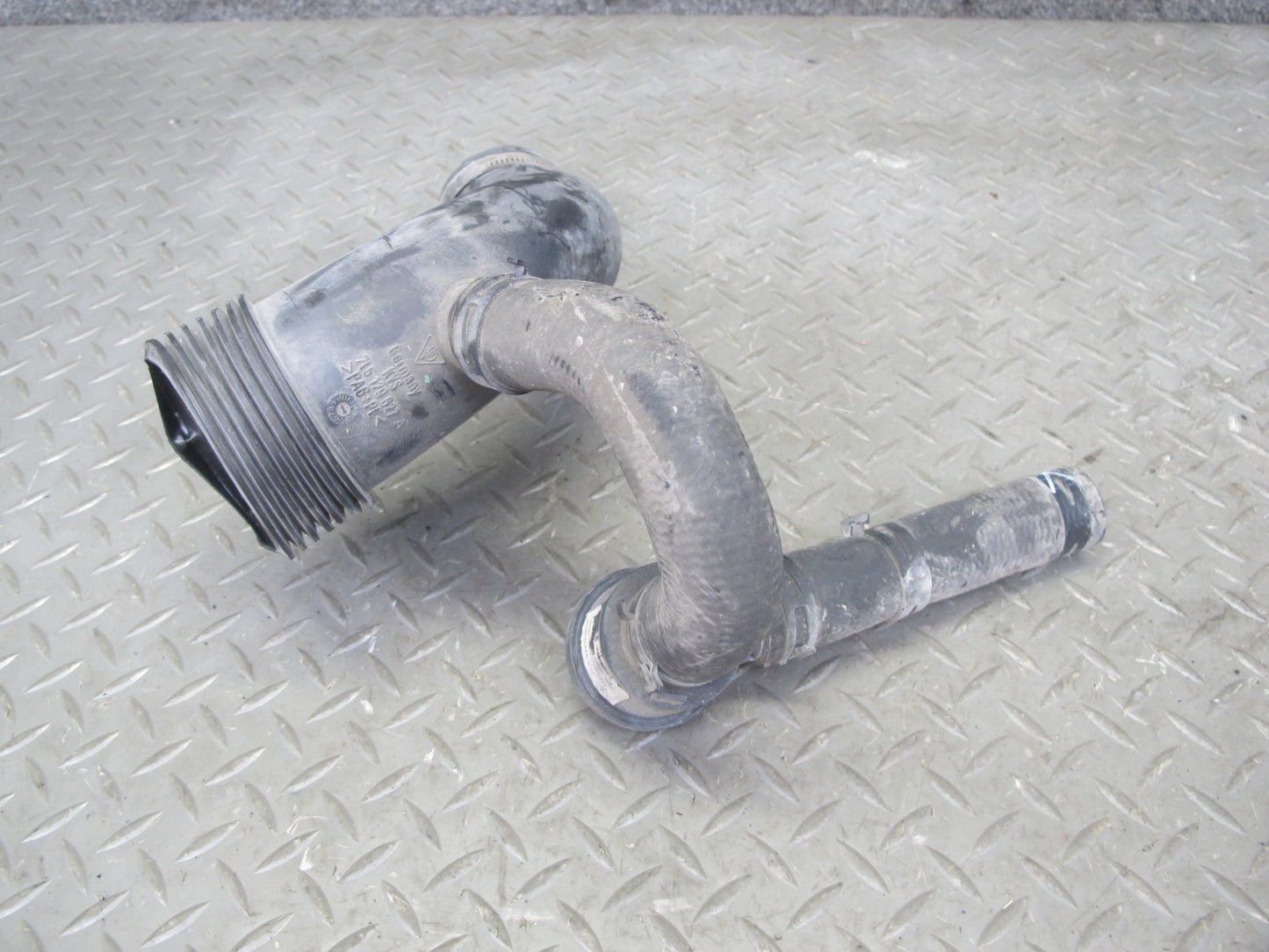 2003-2006 Porsche Cayenne 955 Turbo Air Intake Hose Pipe Line Set