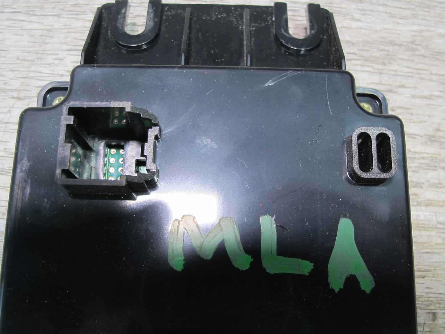 2017-2020 Maserati Levante M161 A/C Air Condition Control Module 6701003460