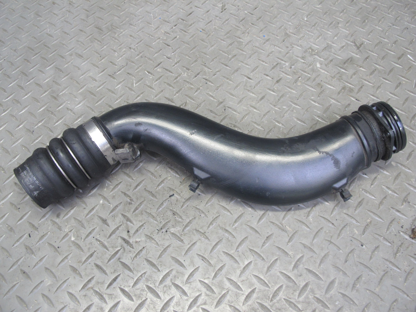 2003-2010 Porsche Cayenne 955 Turbo Intercooler Air Intake Hose Pipe Set of 2