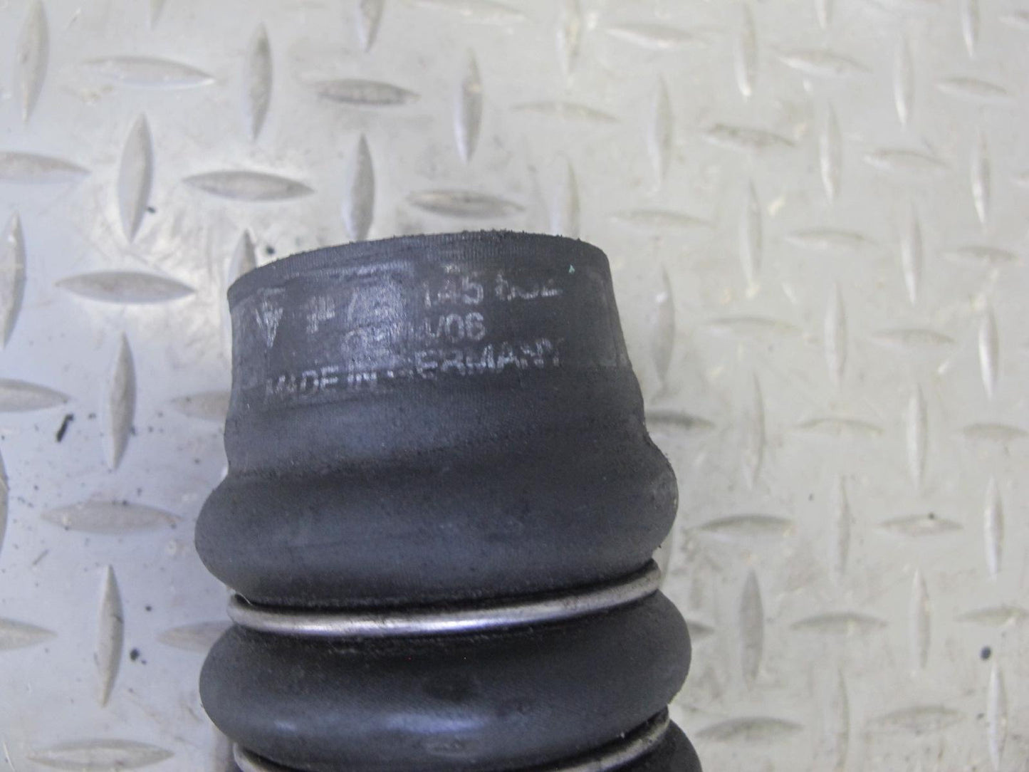 2003-2010 Porsche Cayenne 955 Turbo Intercooler Air Intake Hose Pipe Set of 2