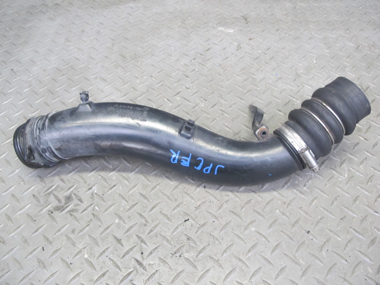 2003-2010 Porsche Cayenne 955 Turbo Intercooler Air Intake Hose Pipe Set of 2