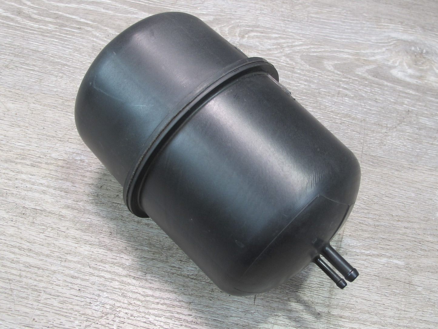 2017-2020 Maserati Levante M161 Air Vacuum Reservoir Tank