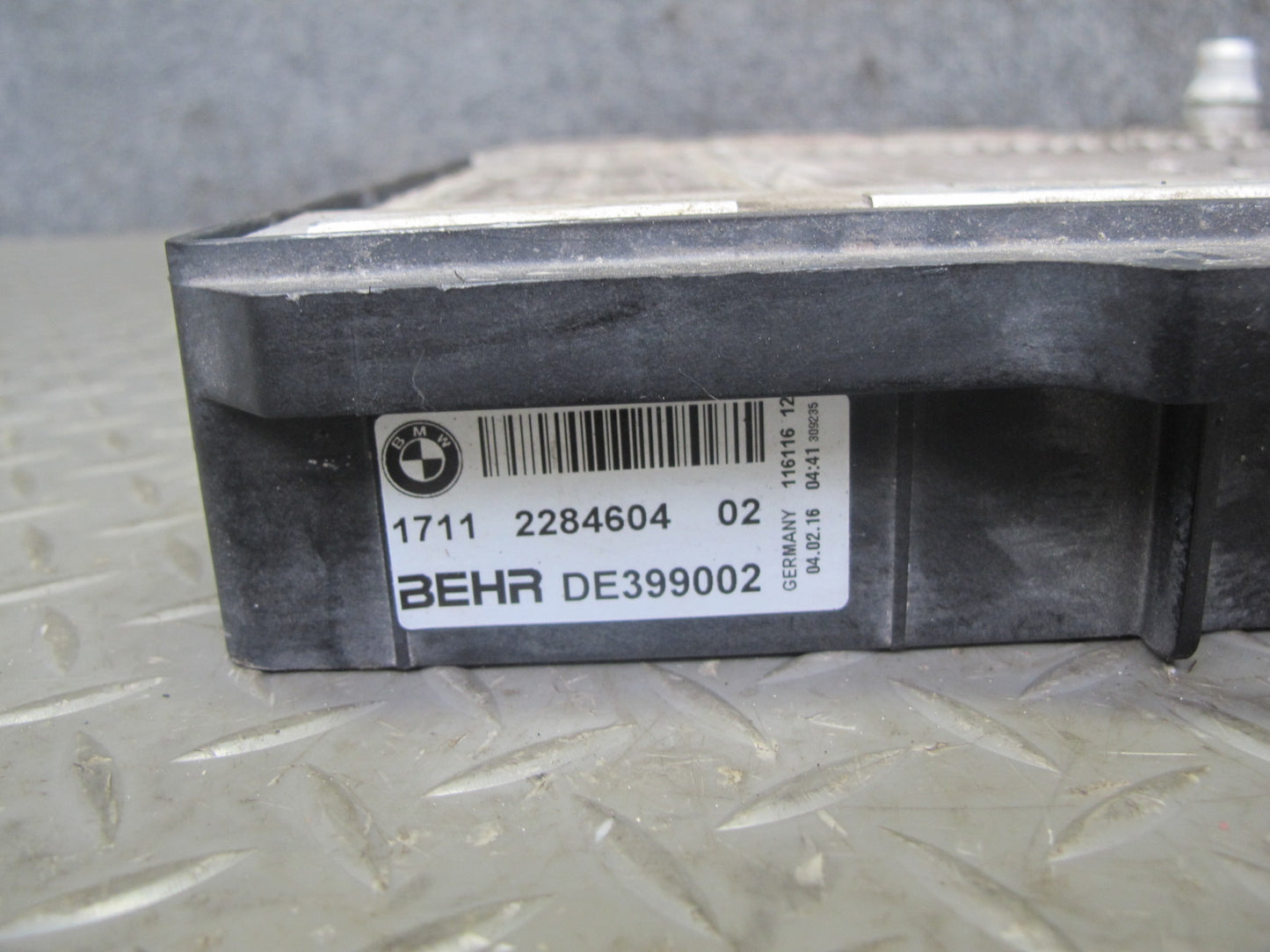 2015-2020 BMW F82 M4 Right Auxiliary AUX Cooling Radiator 7806190