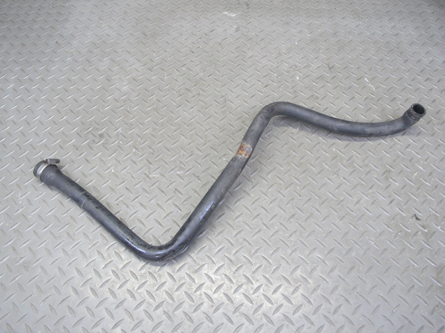 86-91 Mercedes W126 C126 560SEL 560SEC M117 Engine Coolant Hose Pipe Line OEM