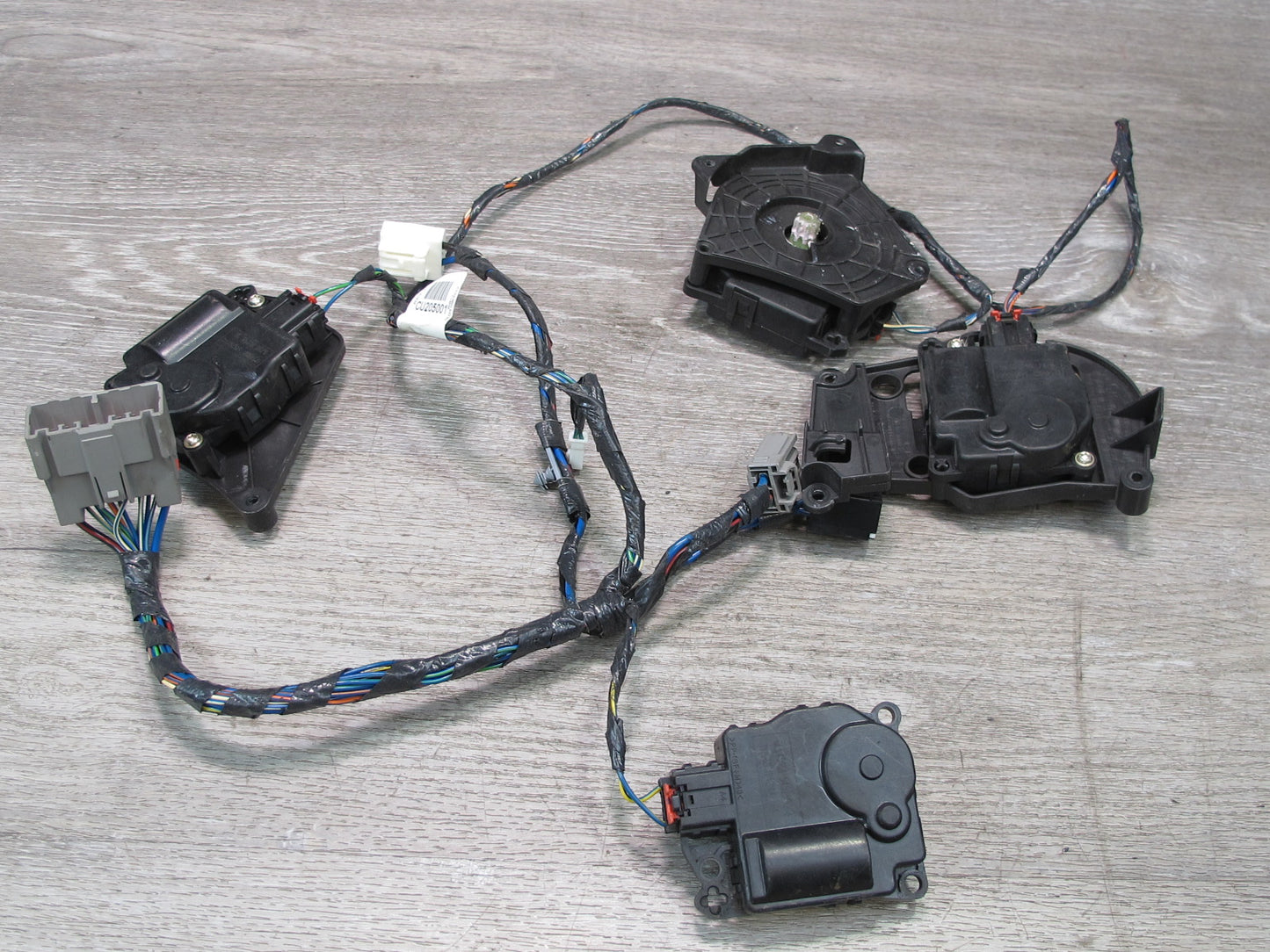 2017-2020 Maserati Levante M161 A/C Heater Flap Door Actuator Motor Wiring Set