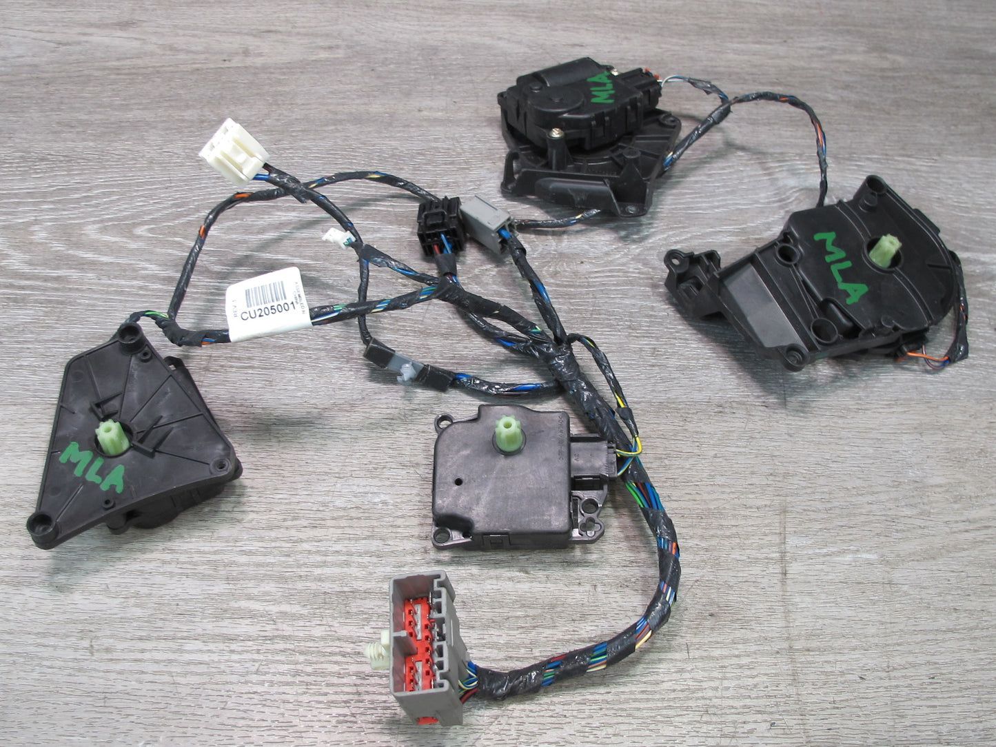 2017-2020 Maserati Levante M161 A/C Heater Flap Door Actuator Motor Wiring Set