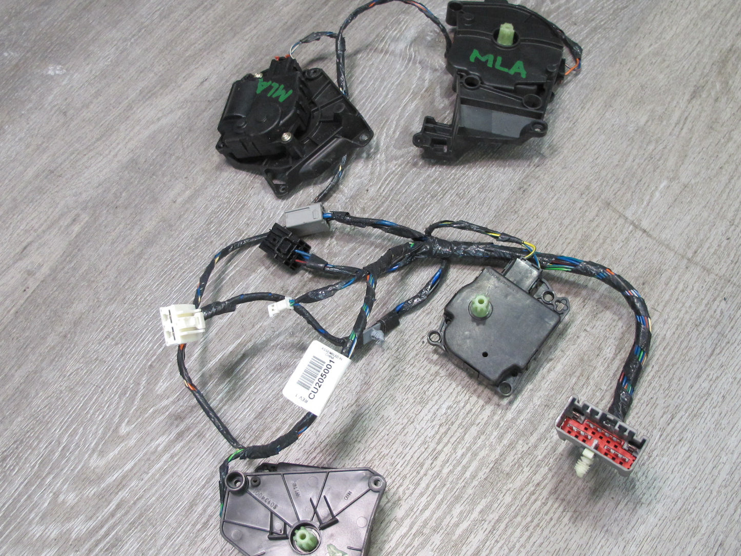 2017-2020 Maserati Levante M161 A/C Heater Flap Door Actuator Motor Wiring Set