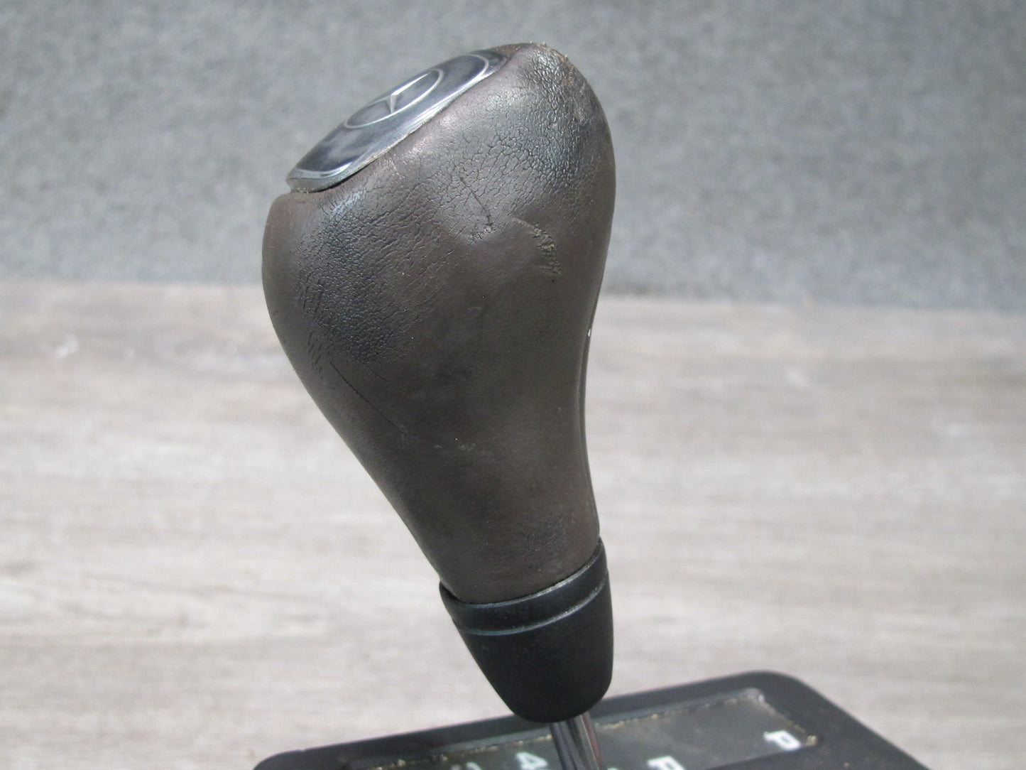 94-95 Mercedes W140 A/T Automatic Transmission Gear Shifter 1402670437 OEM