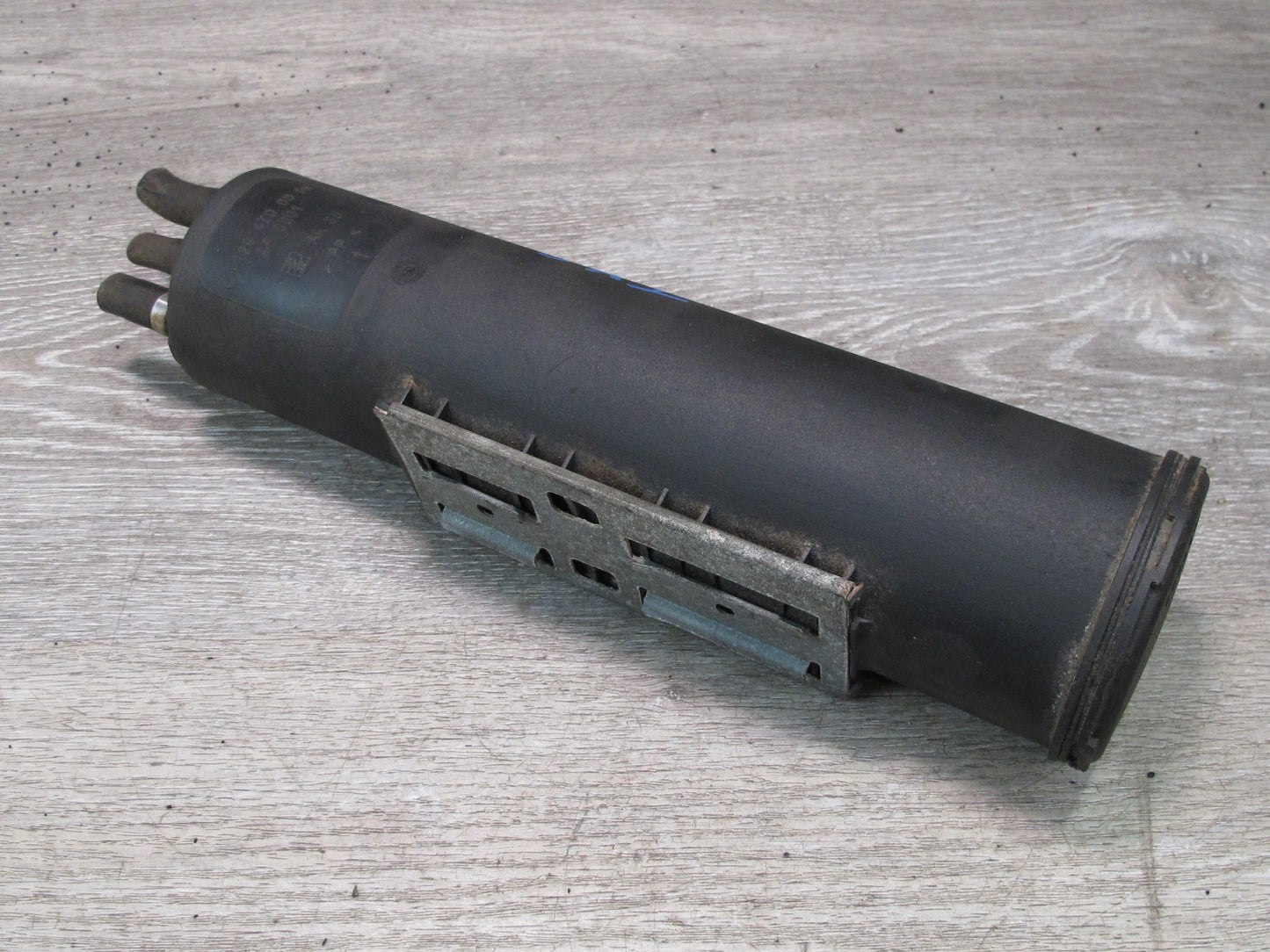 94-95 Mercedes W140 S320 Fuel Evap Vapor Charcoal Canister 1294700859 OEM