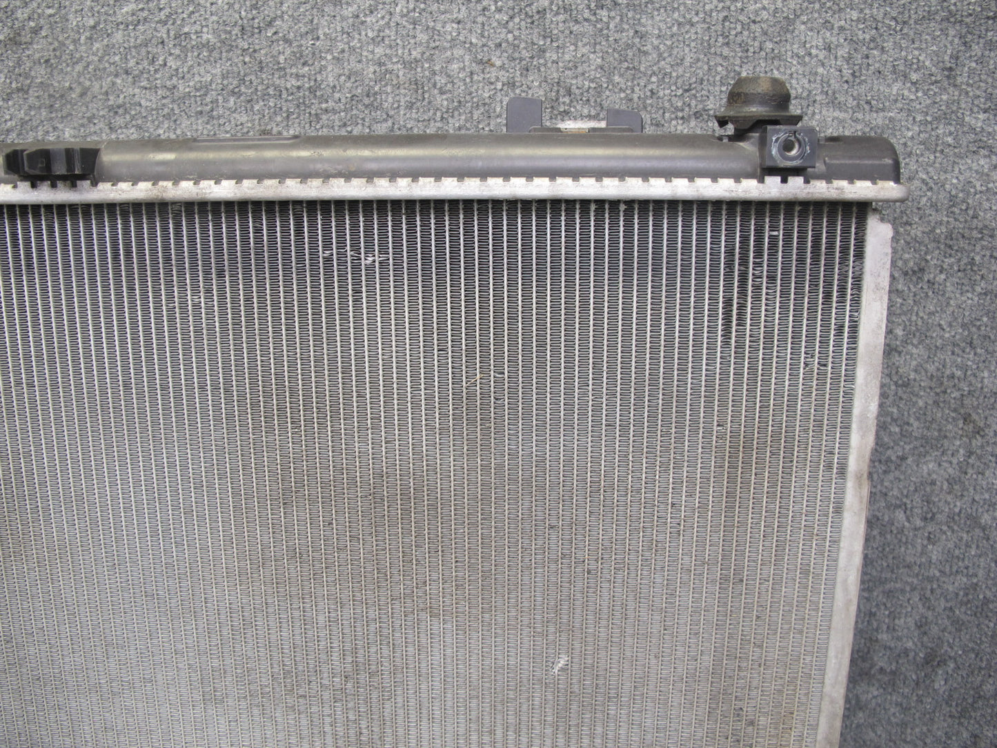 08-09 Lexus UVF46 LS600h Engine Cooling & Inverter Radiator w A/C Condenser OEM
