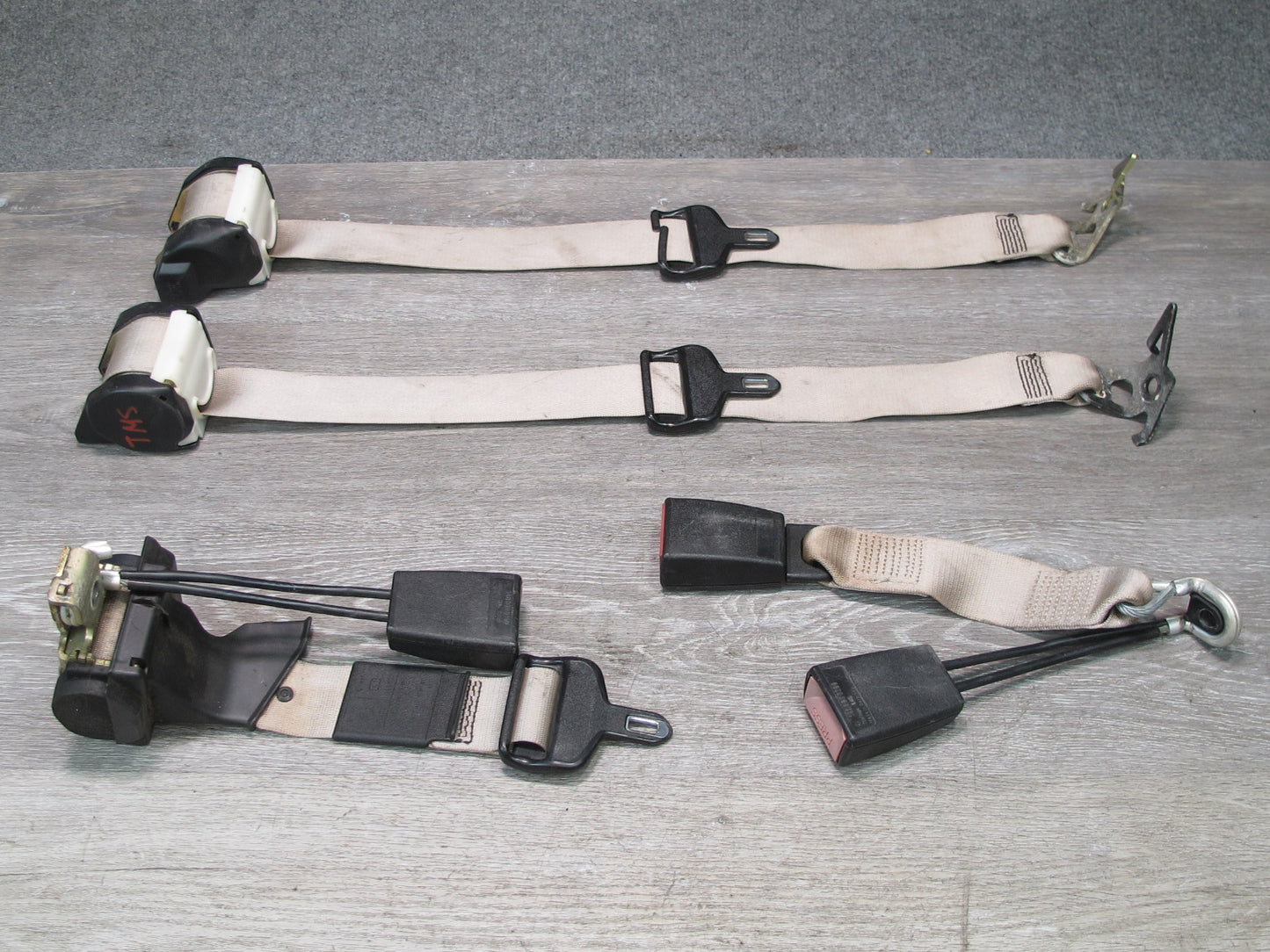93-95 MERCEDES W140 S-CLASS REAR LEFT CENTER RIGHT SIDE SEATBELT RETRACTOR W/ BUCKLE SET OEM