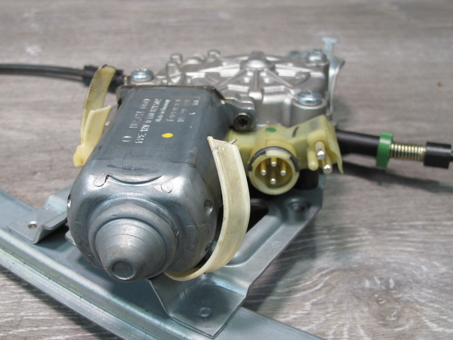 94-99 Mercedes W140 Rear Left Door Window Regulator w Motor OEM