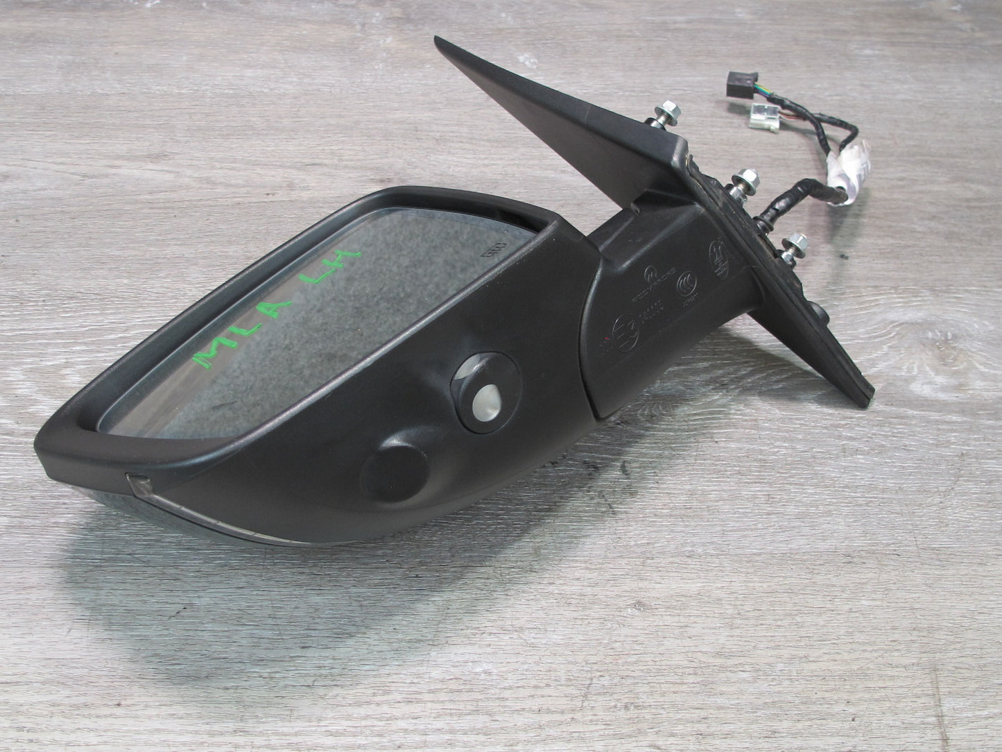 2017-2020 Maserati Levante M161 Left Side View Exterior Heated Auto Dim Mirror