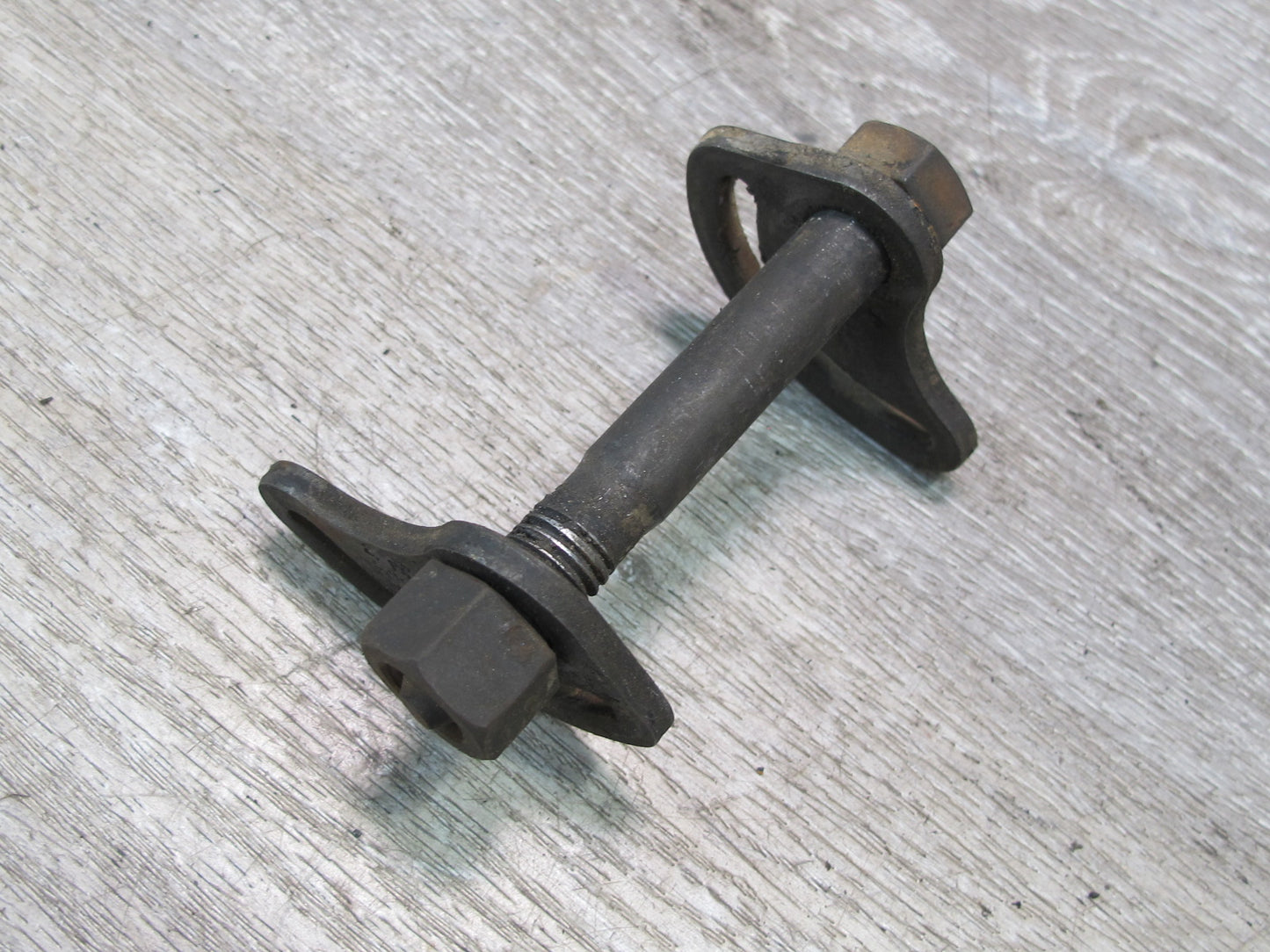 2003-2009 Hummer H2 Front Suspension Adjust Camber Bolt Set of 2