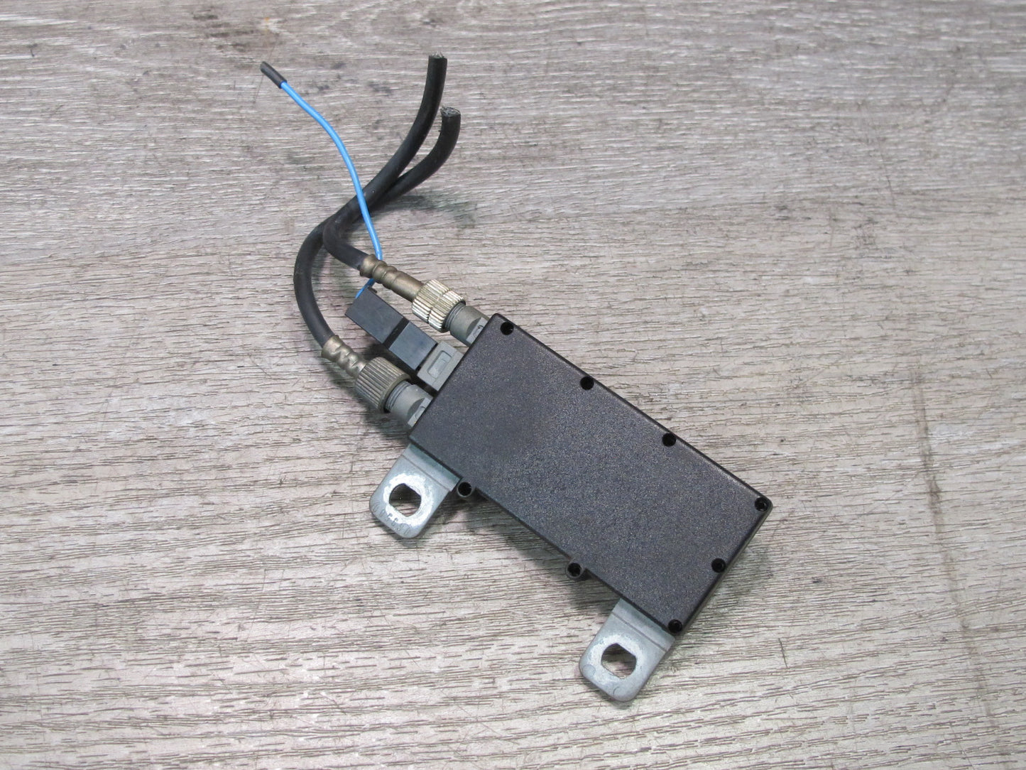 94-99 Mercedes W140 S-class Radio Antenna AMP Amplifier Module 1408202489 OEM