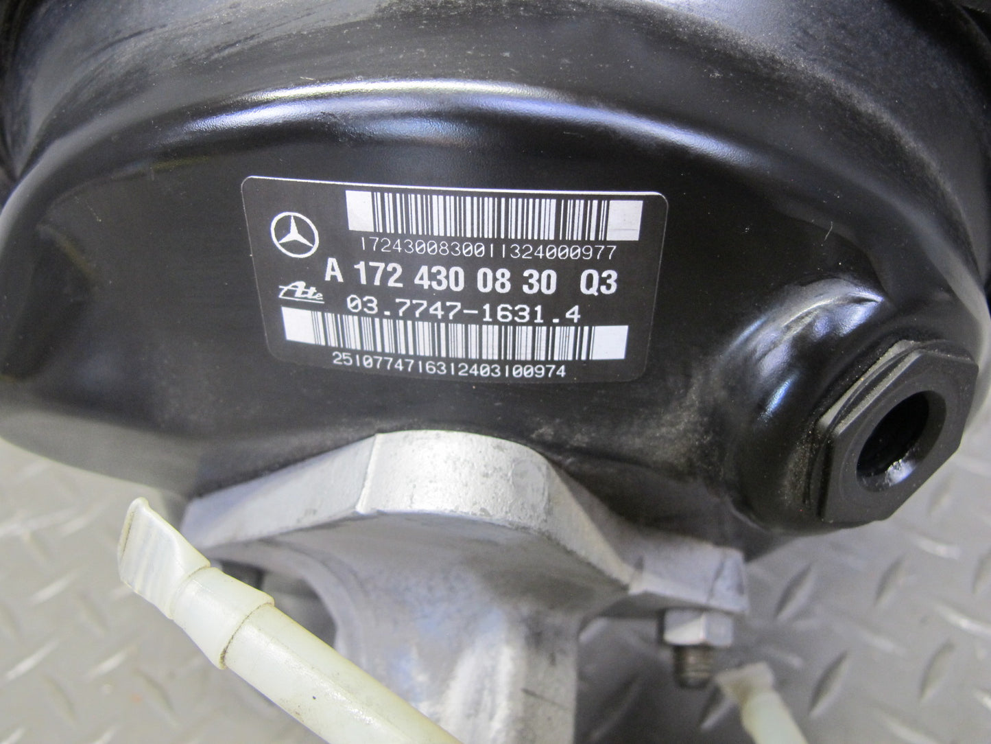 2012-2016 Mercedes R172 SLK Master Cylinder W/ Power Brake Booster & Reservoir