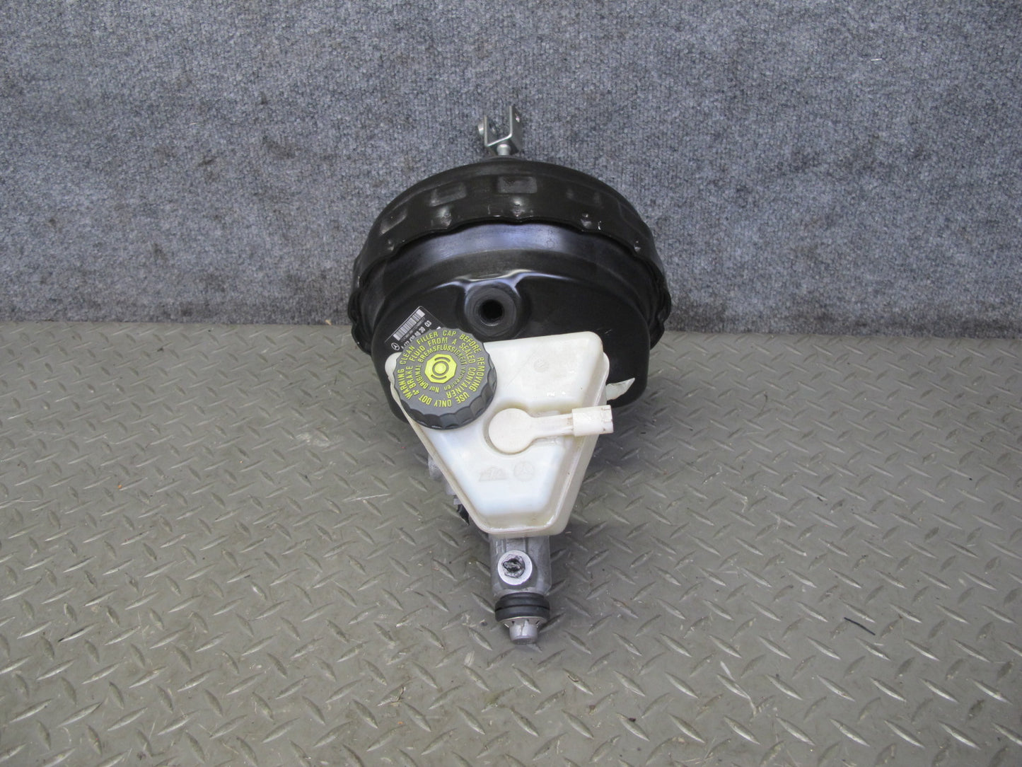 2012-2016 Mercedes R172 SLK Master Cylinder W/ Power Brake Booster & Reservoir