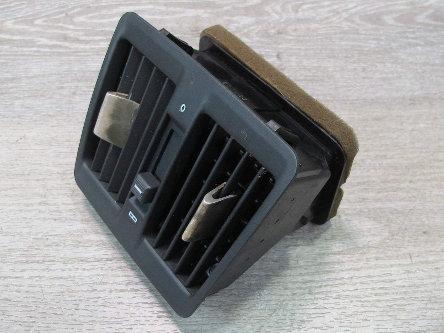 94-99 Mercedes W140 S-class Rear Center Console A/C Air Vent 1408300654 OEM