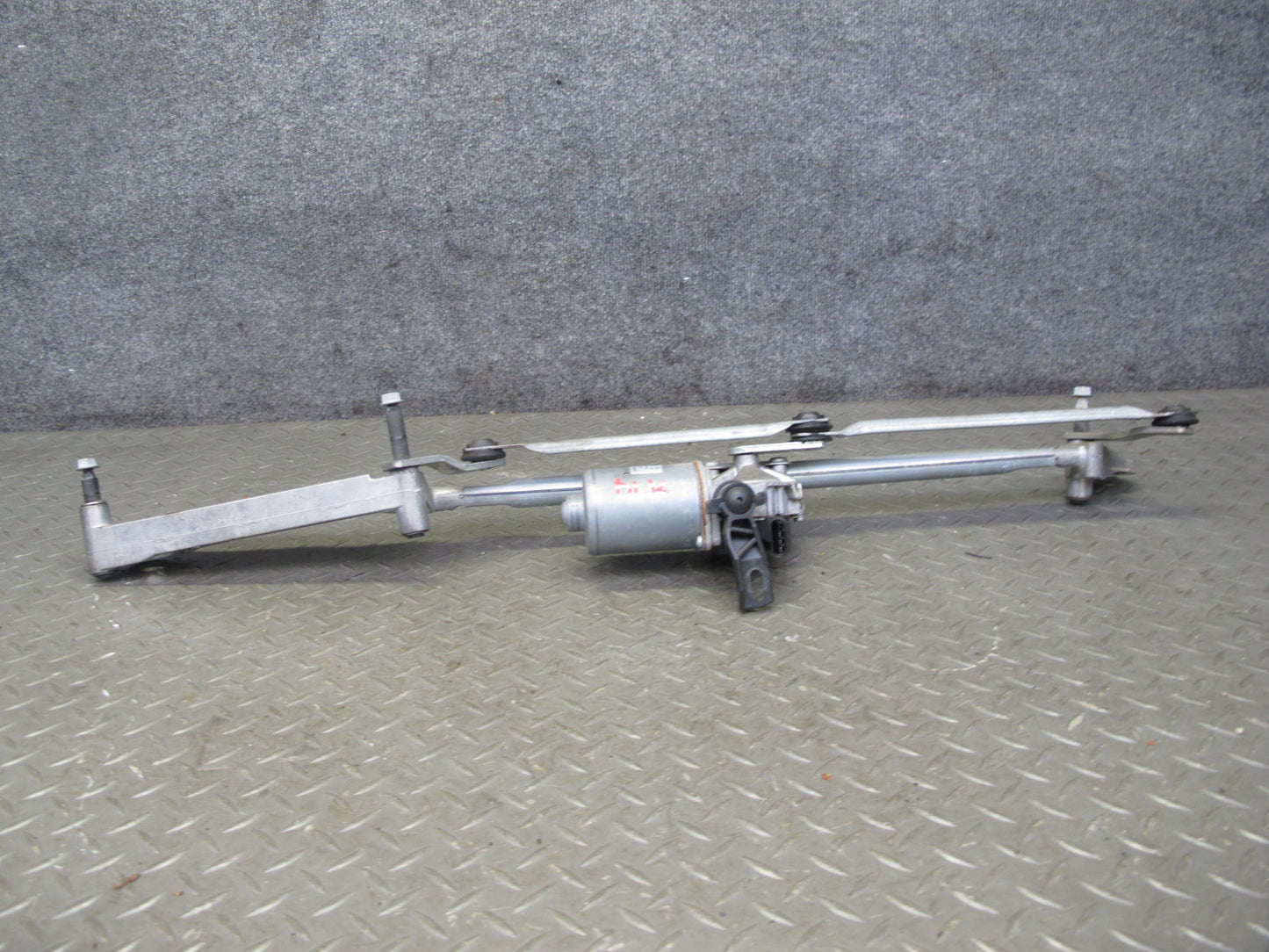 2012-2020 Mercedes R172 SLK SLC Windshield Wiper Transmission Linkage W/ Motor