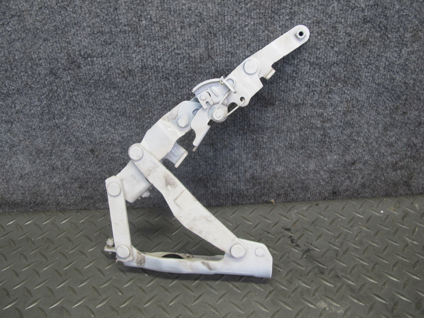 2012-2020 Mercedes R172 SLK SLC Front Left & Right Hood Hinge Set of 2