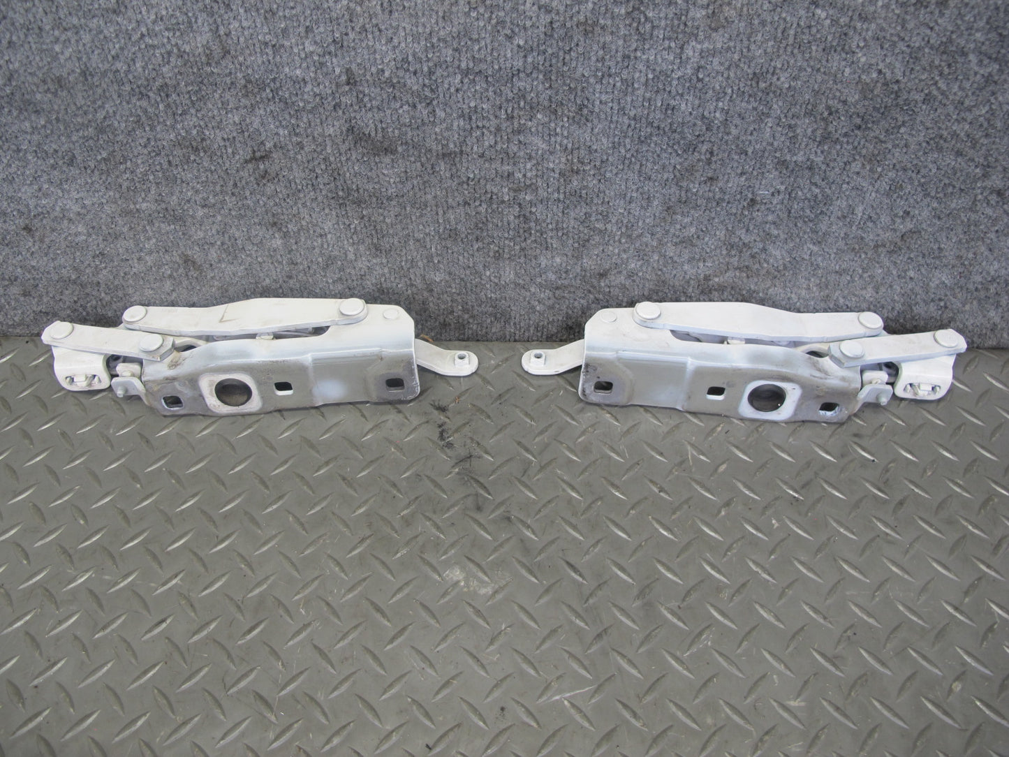 2012-2020 Mercedes R172 SLK SLC Front Left & Right Hood Hinge Set of 2