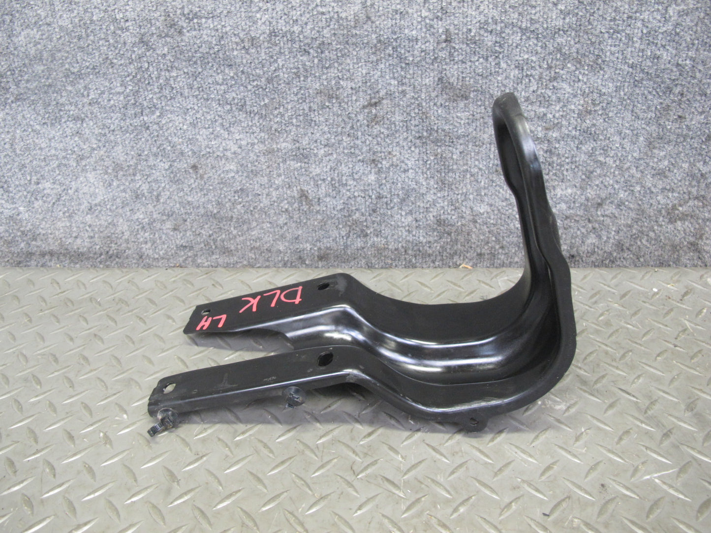 2012-2020 Mercedes R172 SLK SLC Front Left & Right Radiator Support Bracket Set