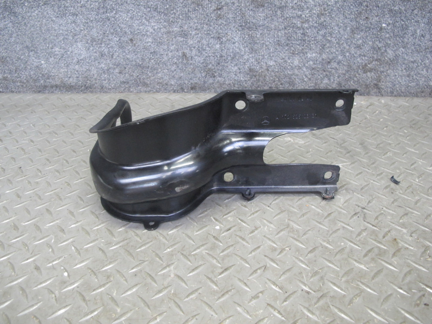 2012-2020 Mercedes R172 SLK SLC Front Left & Right Radiator Support Bracket Set