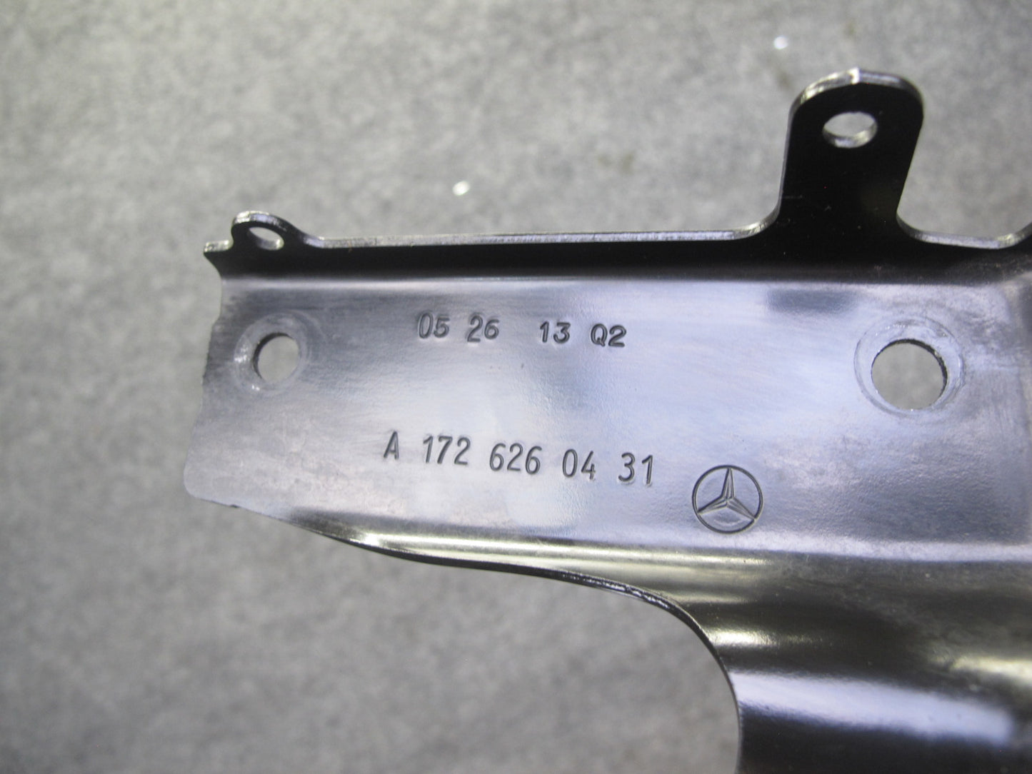 2012-2020 Mercedes R172 SLK SLC Front Left & Right Radiator Support Bracket Set