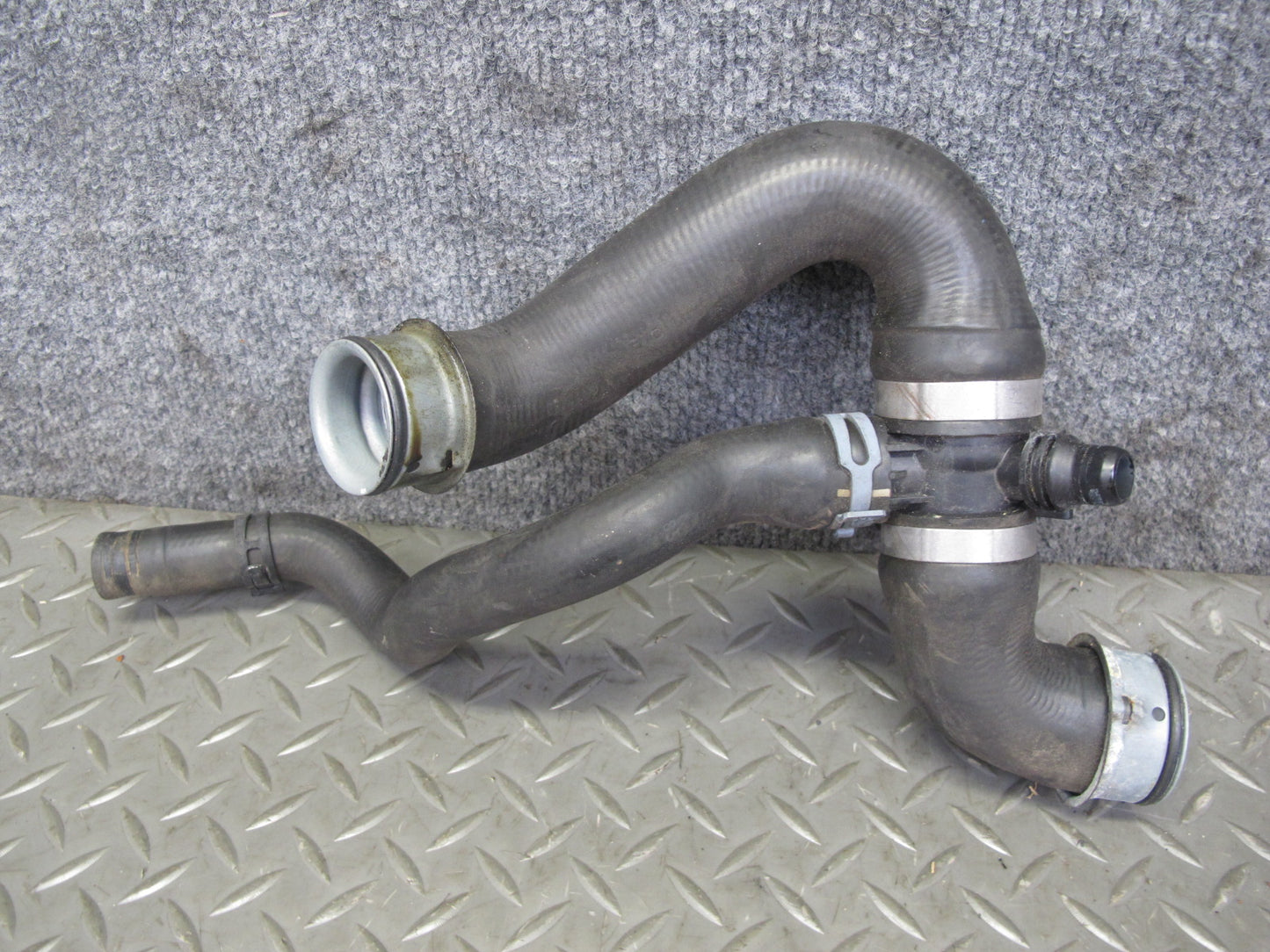 2012-2015 Mercedes R172 SLK250 M271 Engine Motor Cooling Radiator Hose Pipe Set