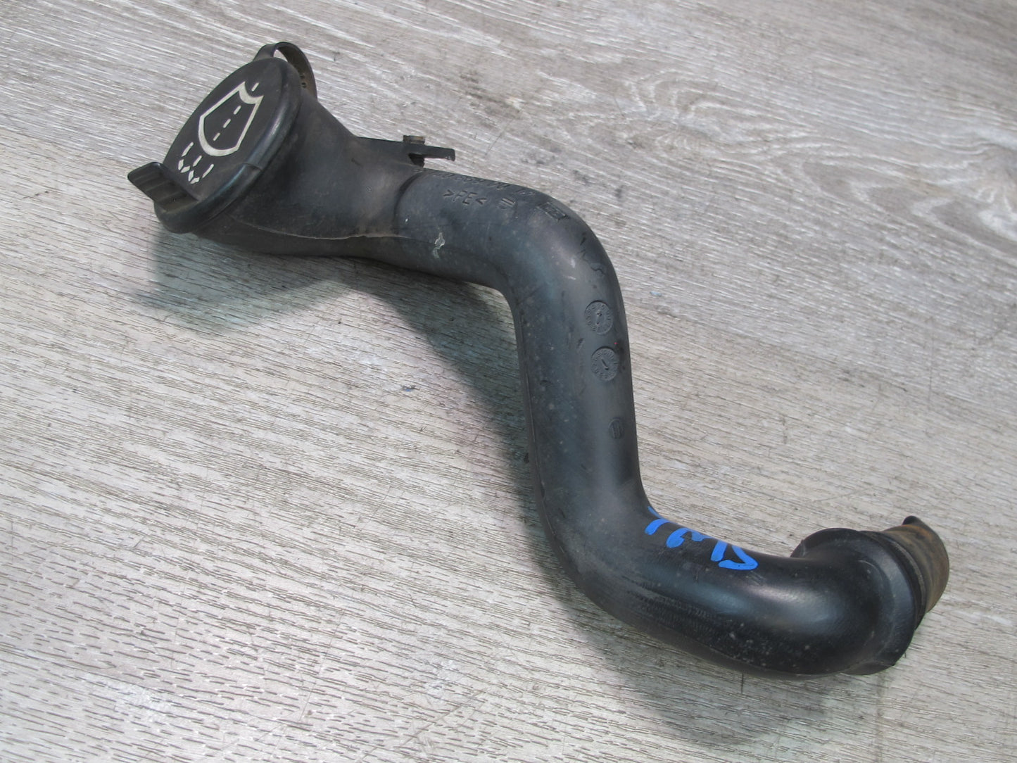 94-99 Mercedes W140 Windshield Washer Reservoir Filler Neck 1408690017 OEM