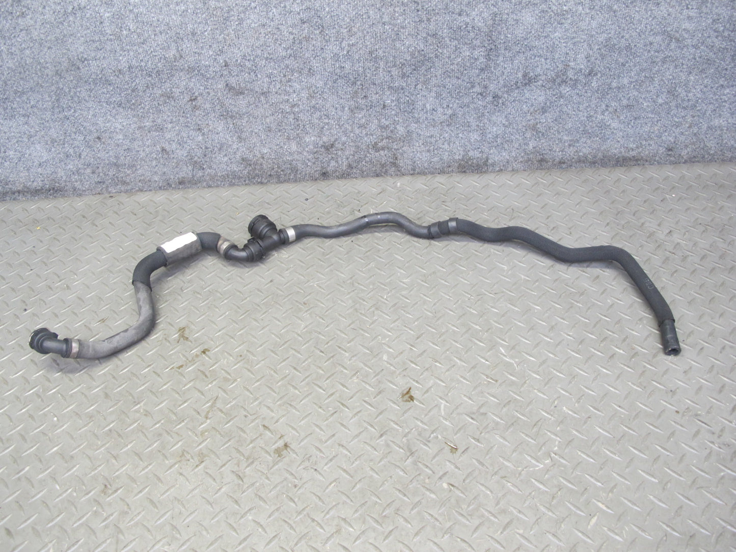 2010-2014 BMW E71 X6M S63 Engine Water Coolant Hose Pipe Line Set