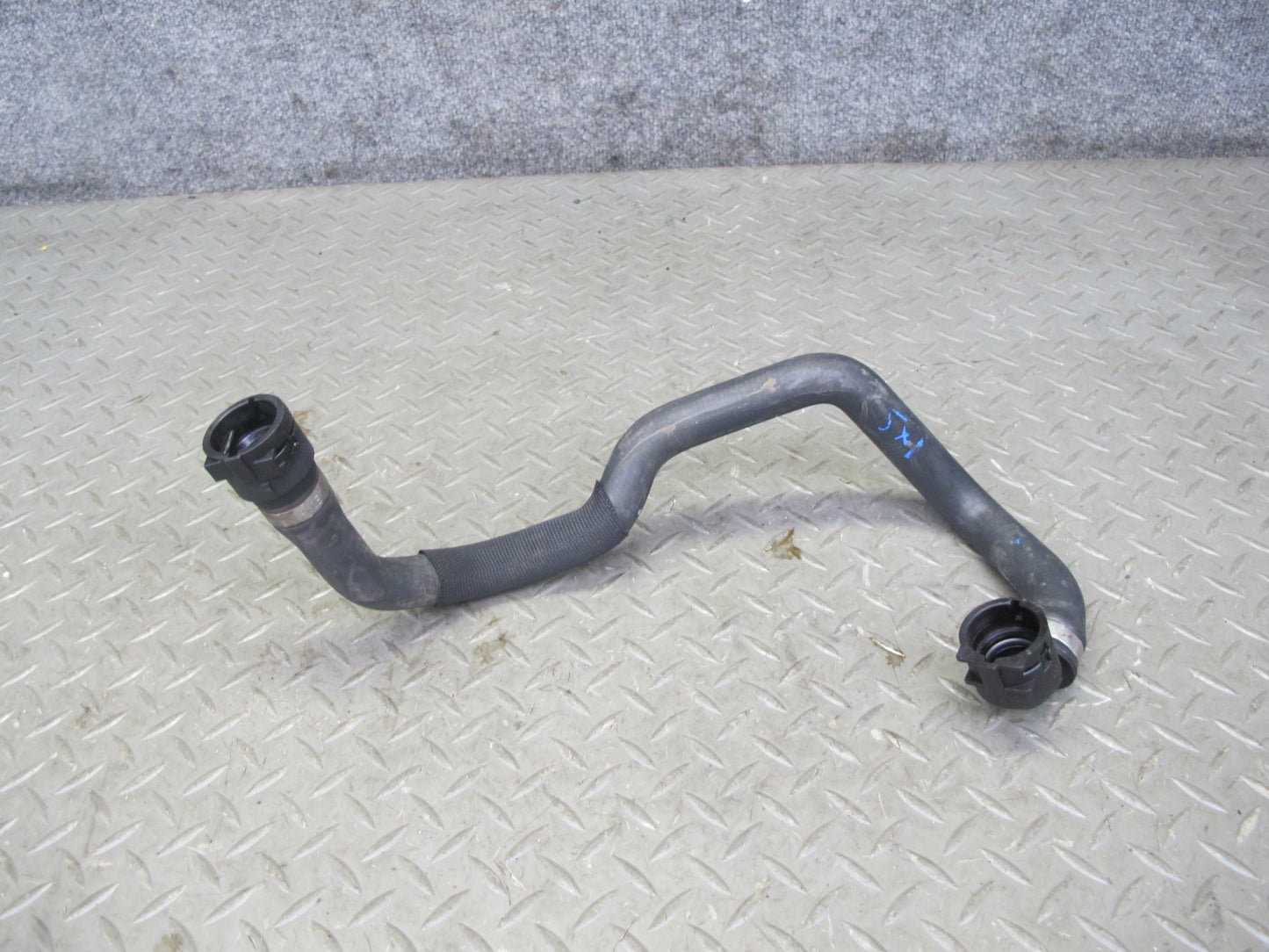 2010-2014 BMW E71 X6M S63 Engine Water Coolant Hose Pipe Line Set