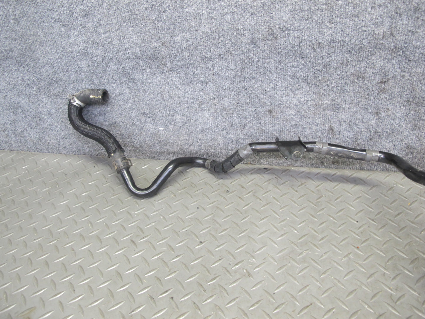08-12 Lexus UVF46 LS600h 8pcs Engine Inverter Coolant Hose Pipe Line Set OEM