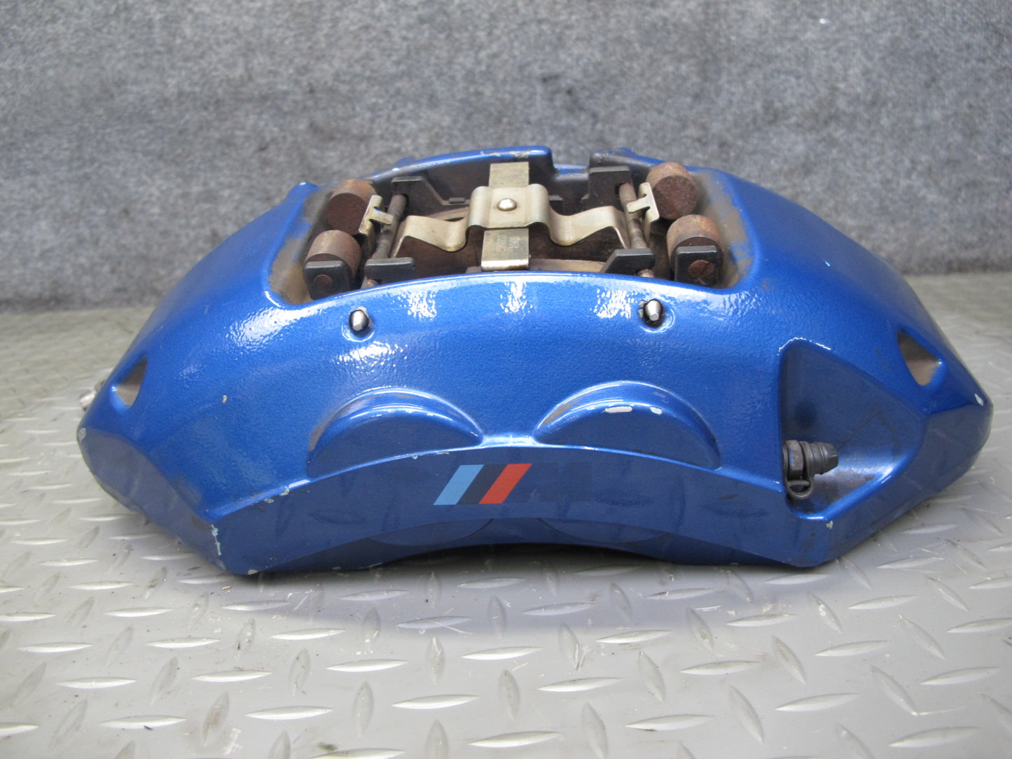 2013-2014 BMW E70 E71 X5M X6M Front Left & Right Brembo Brake Caliper Set of 2