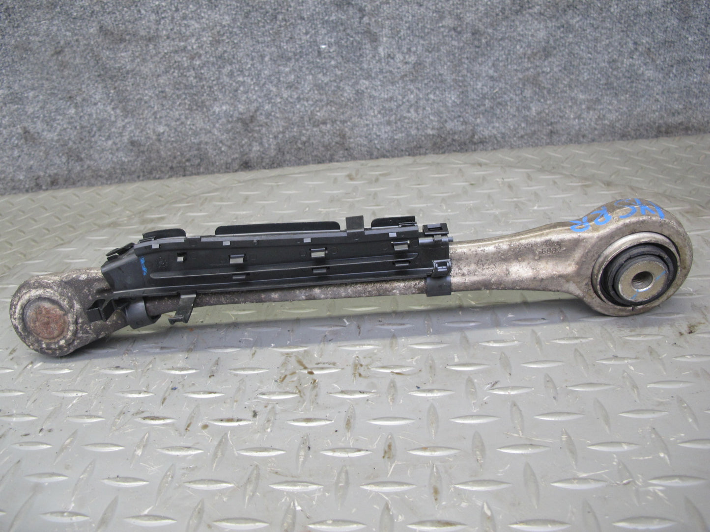2008-2014 BMW E71 E72 X6 Rear Right Suspension Control Arm Set
