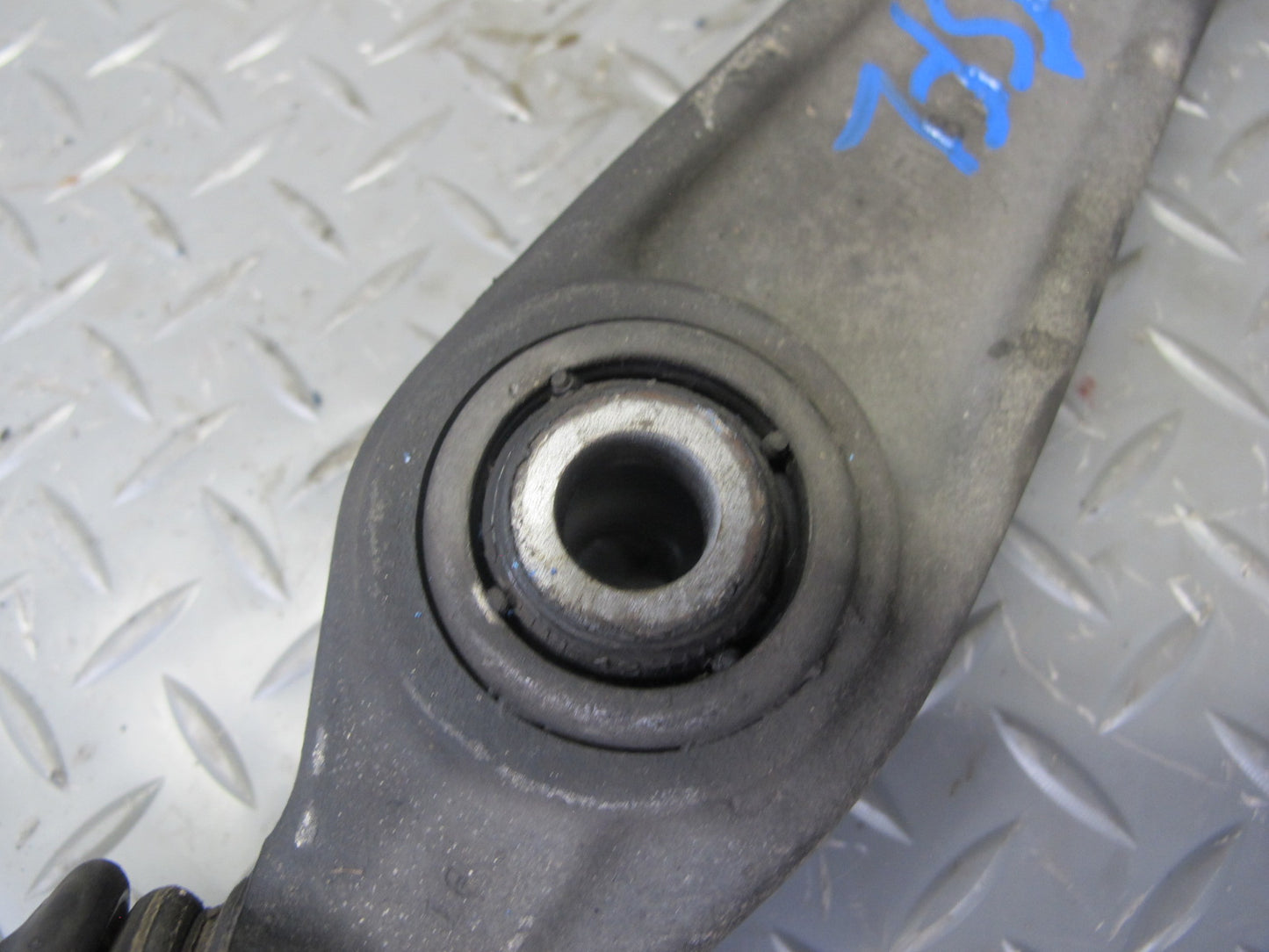 2008-2014 BMW E71 E72 X6 AWD Front Left Suspension Lower Control Arm